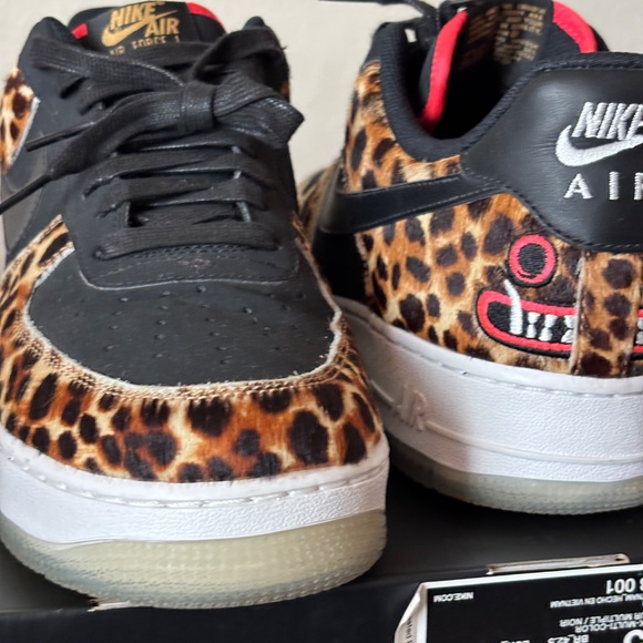Nike Air Force 1 ’07 LHM “Los Primeros” - Size 10.5 - Picture 9 of 13